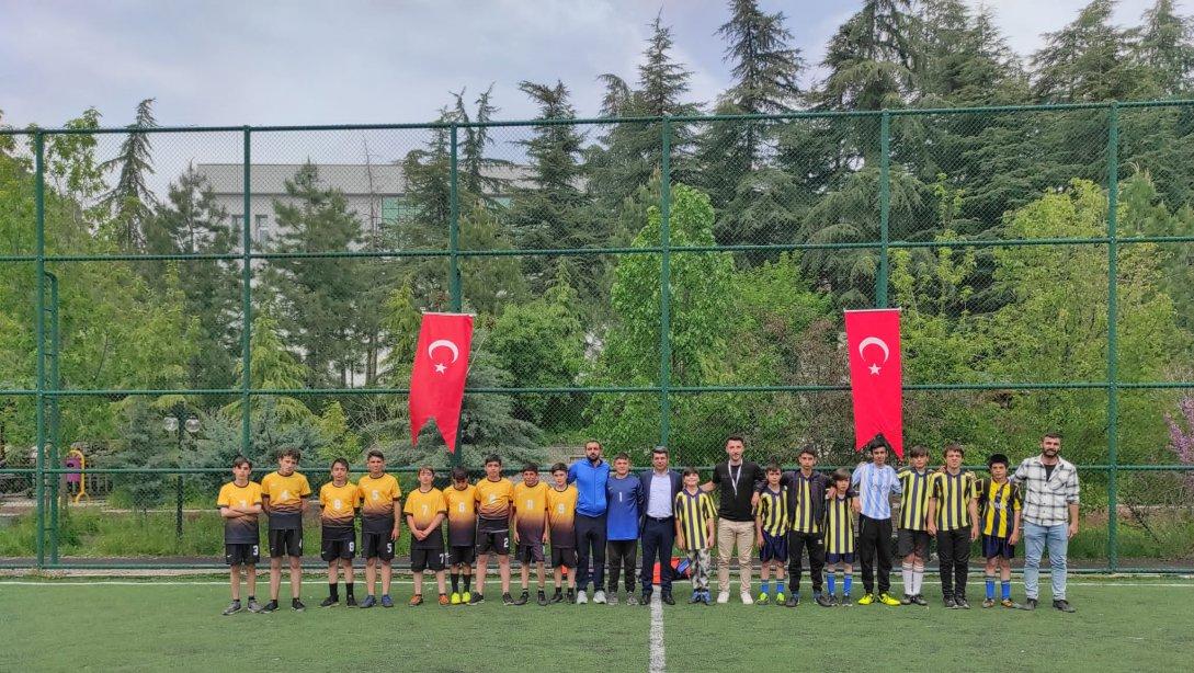 Mazgirt Kaymakamlığı Okullar Arası Küçükler Futbol Turnuvası Sona Erdi